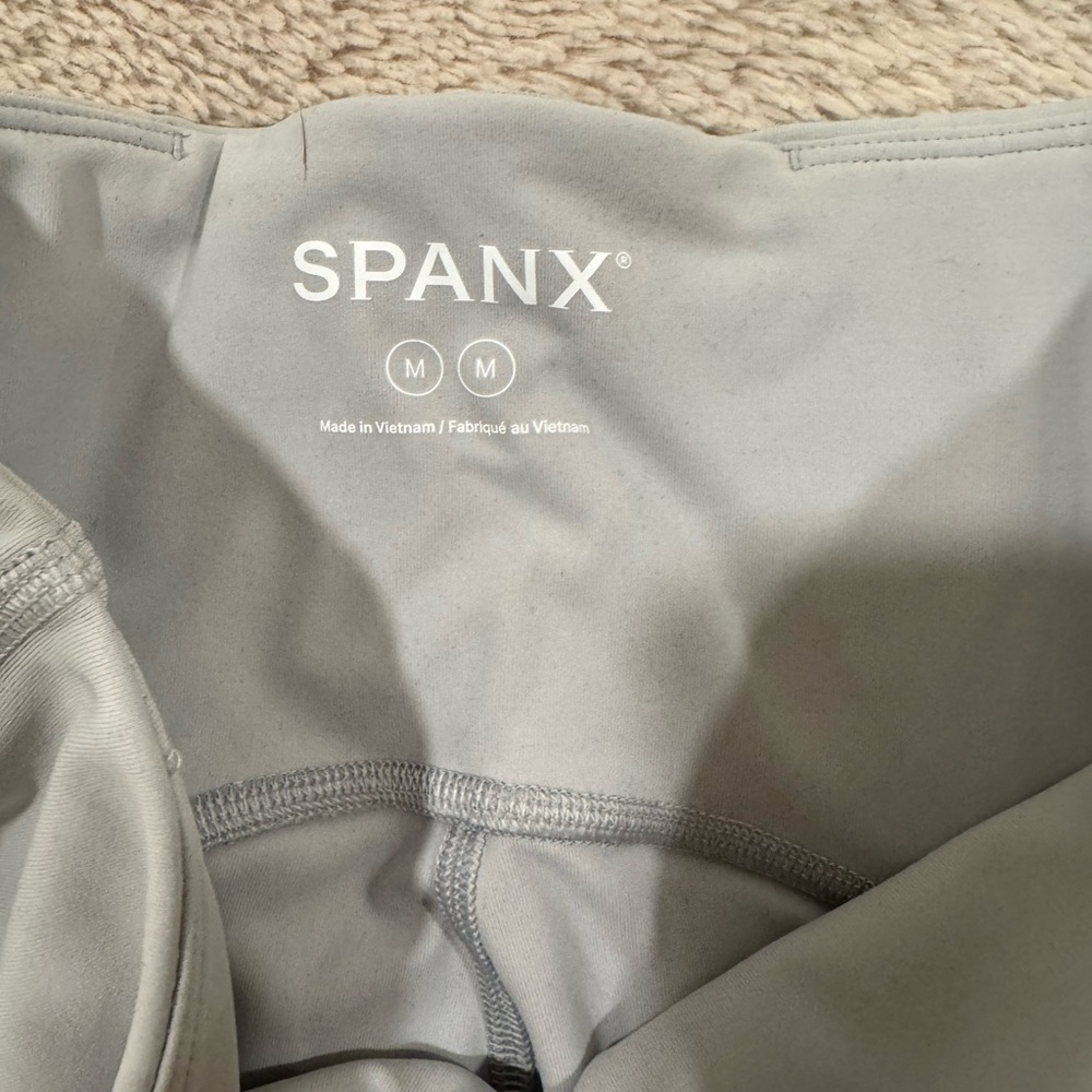 SPANX Light Gray Leggings